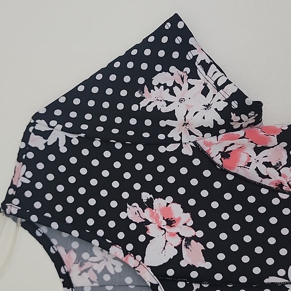 Sami & Jo Black w/ Polka Dots & Pink & White Floral Flowers Short Sleeve Dress S - Picture 8 of 11